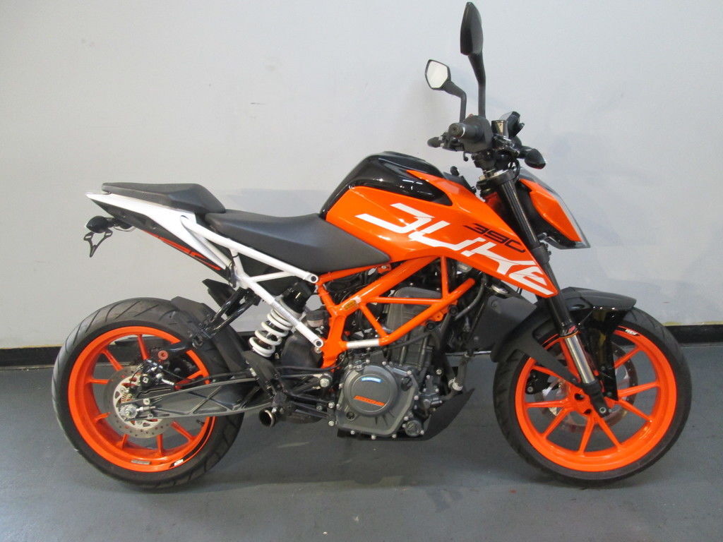 2017 KTM 390 Duke DUKE in Lewis Center, OH