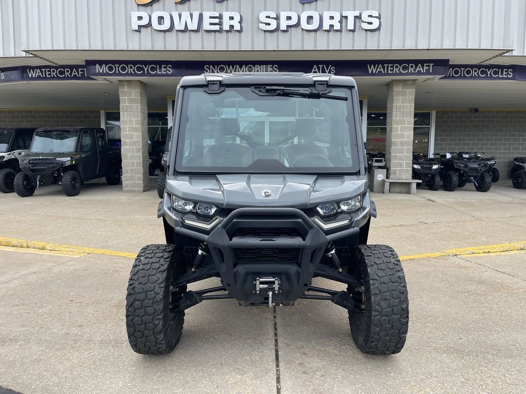 2023 Can-Am Defender Limited HD10 in richland center WI