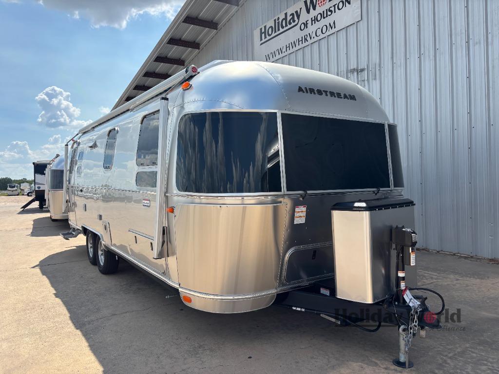 2027 Airstream INTL SERENITY 27FB in katy TX