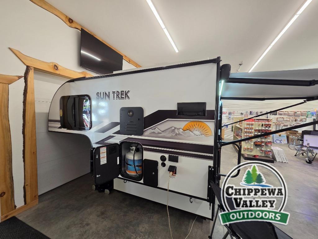 2027 Sunset Park Rv Sun Trek 600 in chippewa falls WI