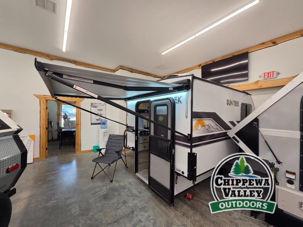 2027 Sunset Park Rv Sun Trek 600 in chippewa falls WI