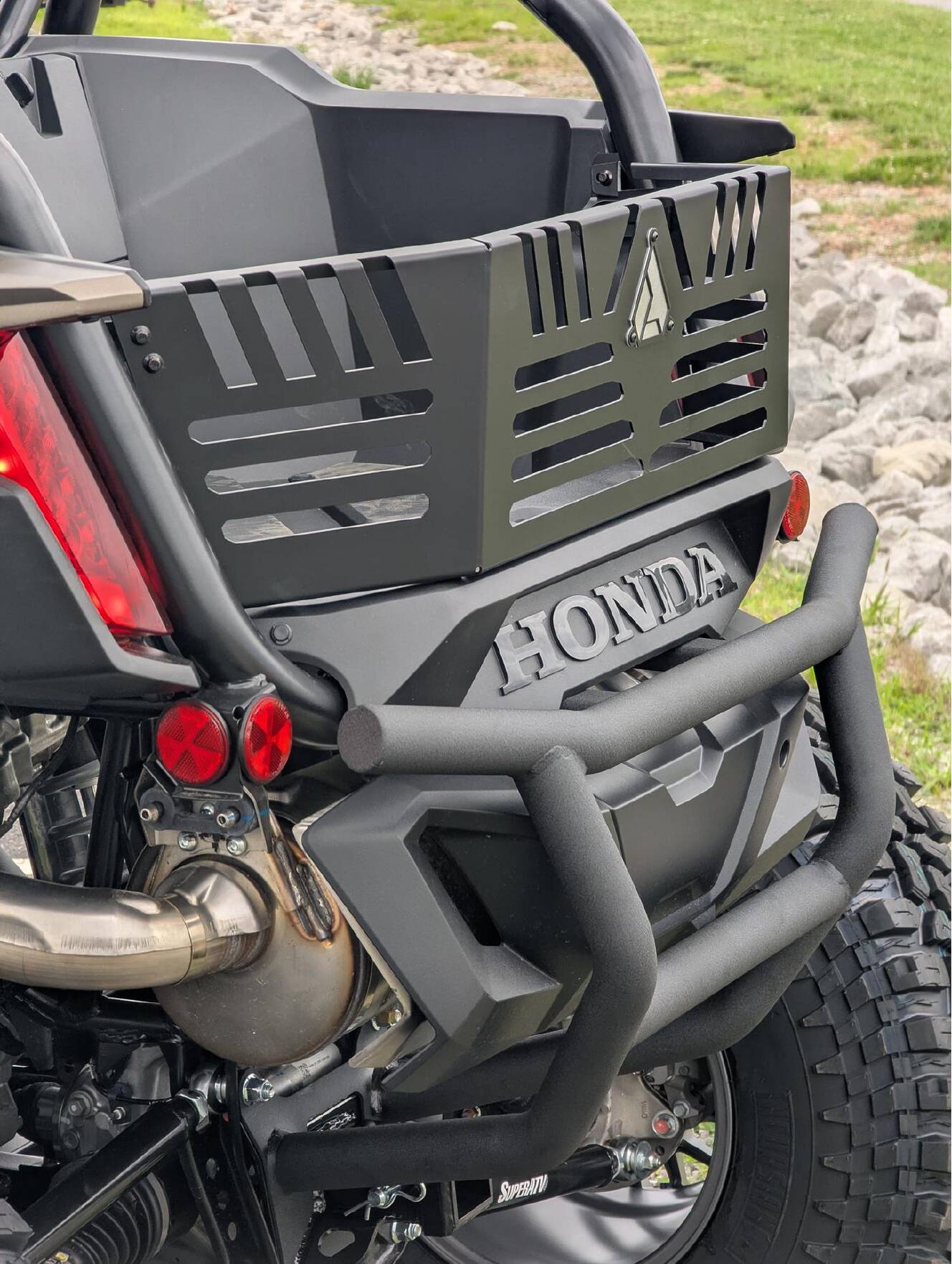A photo of this 2026 Honda Talon 1000X