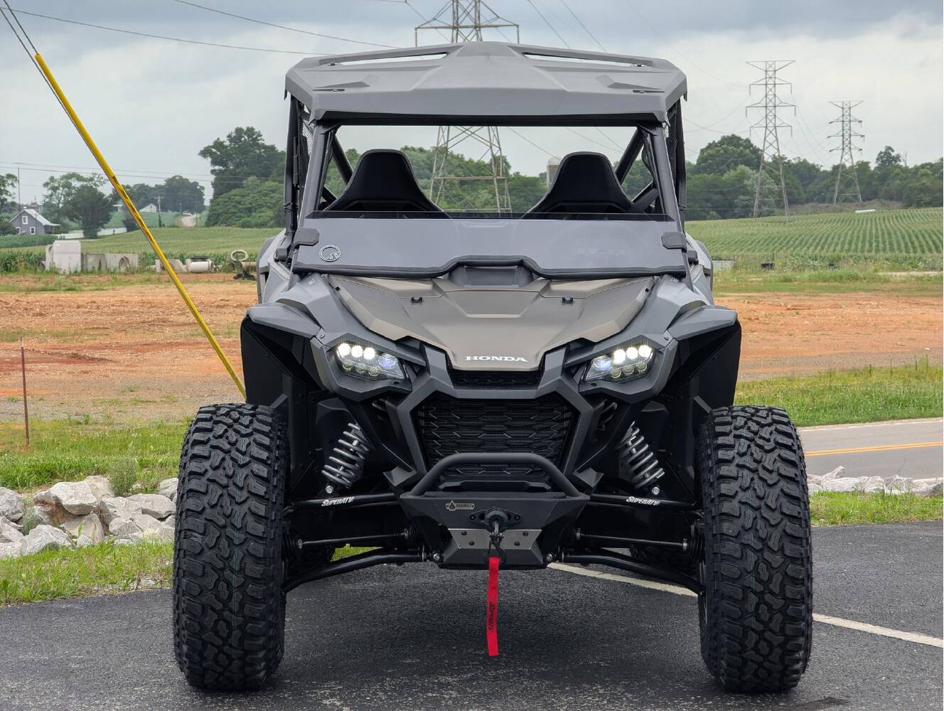 A photo of this 2026 Honda Talon 1000X