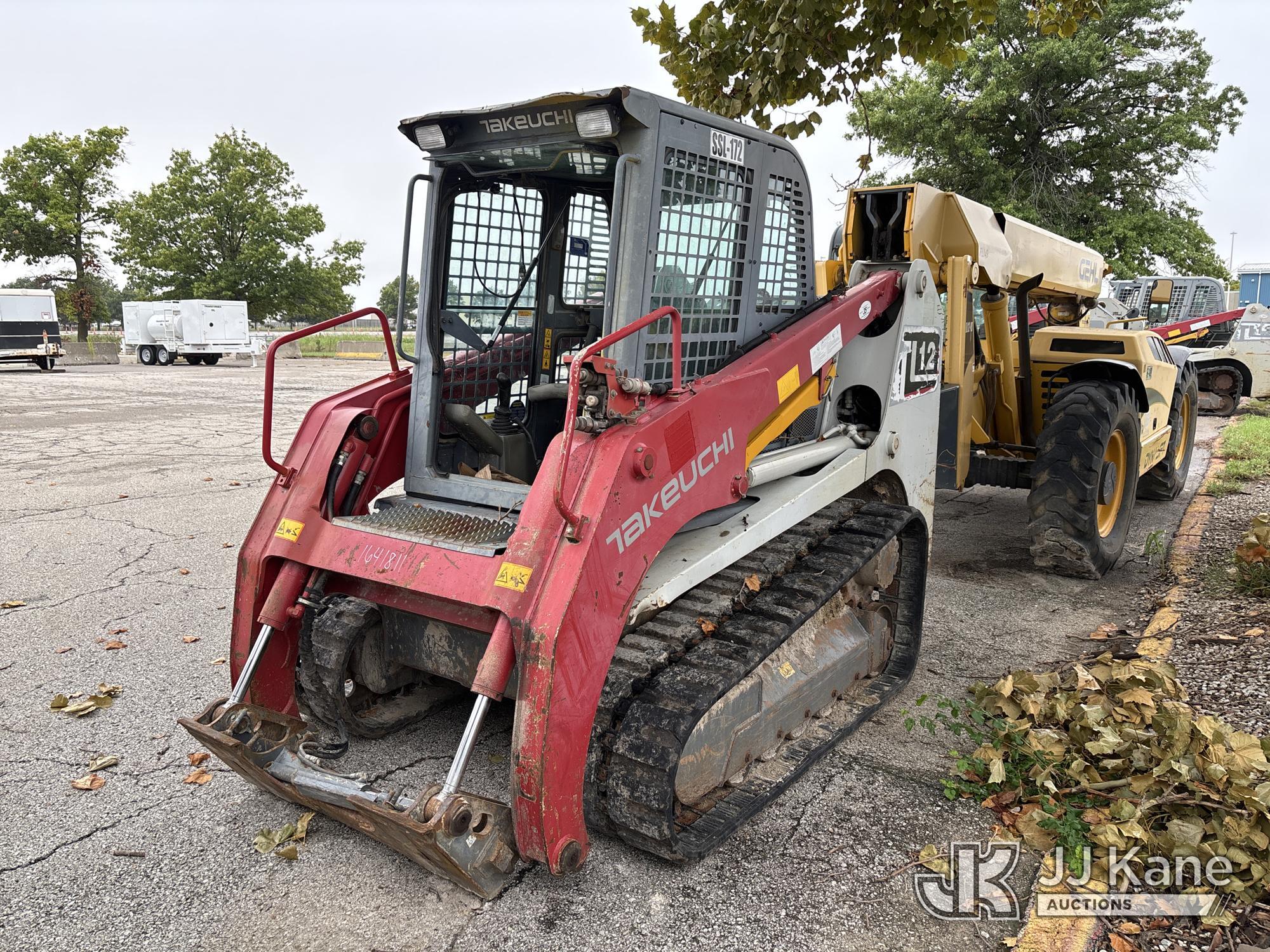 2014 Takeuchi TL12 in Kansas City, MO