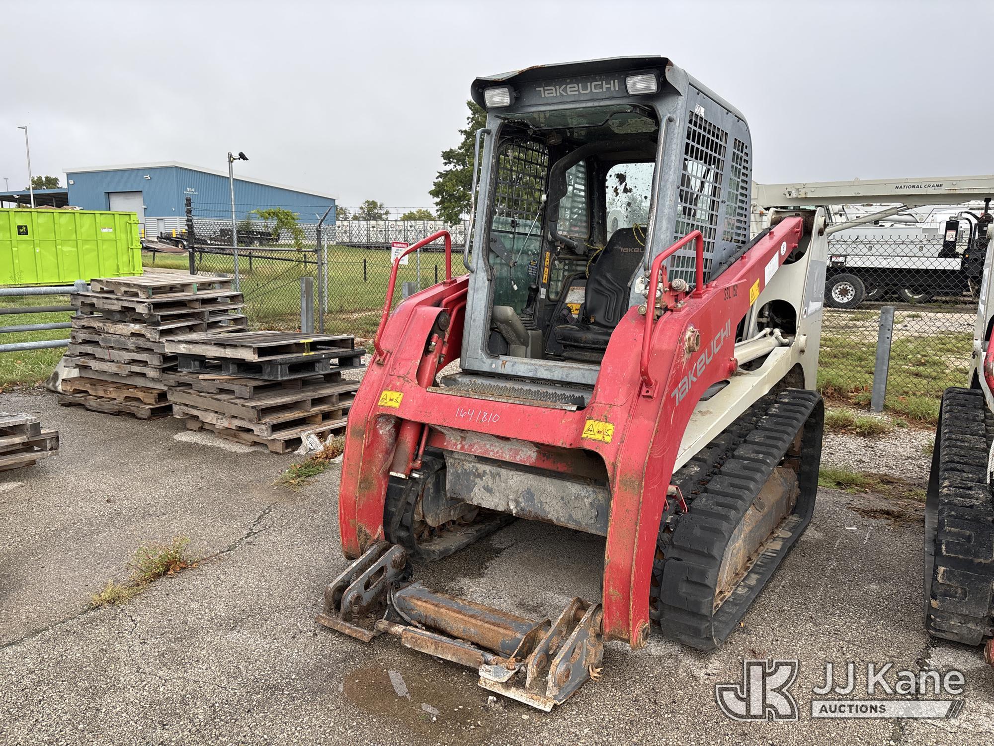 2014 Takeuchi TL12 in Kansas City, MO