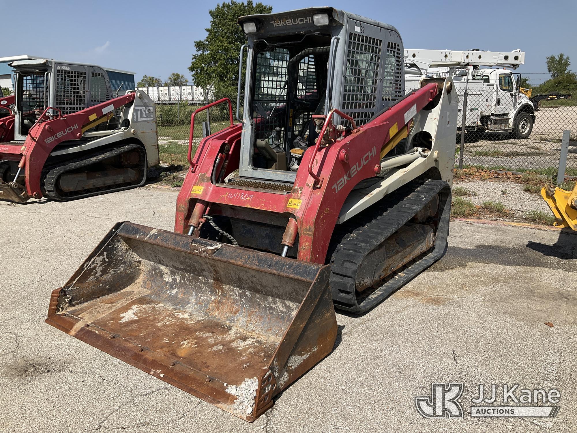 2012 Takeuchi TL12 in Kansas City, MO
