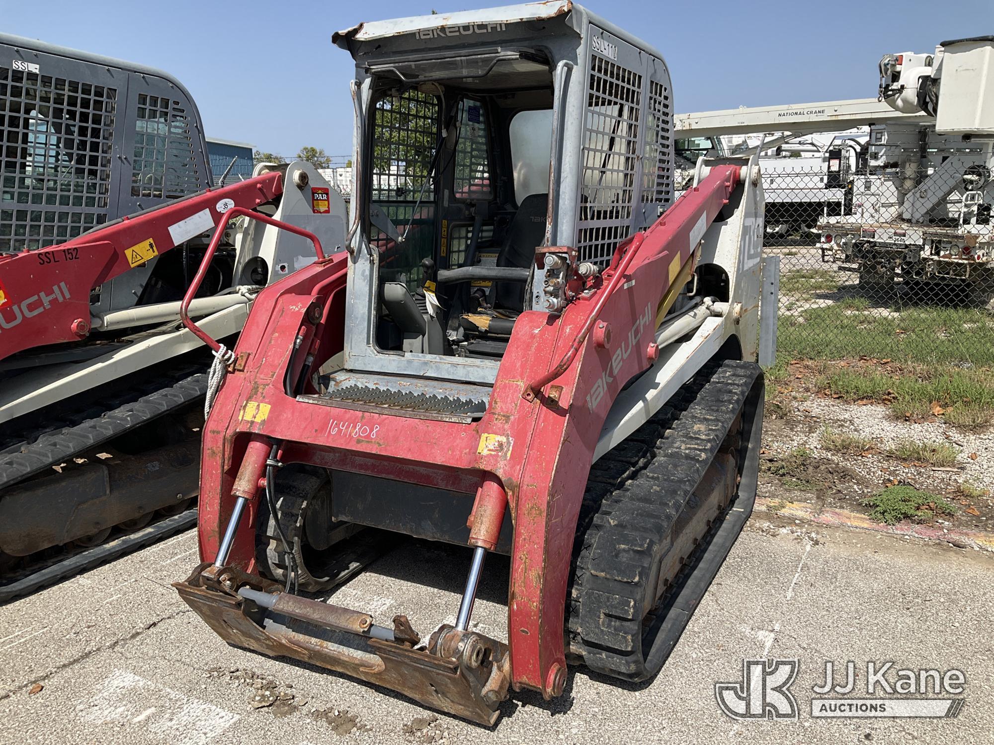 2013 Takeuchi TL12 in Kansas City, MO