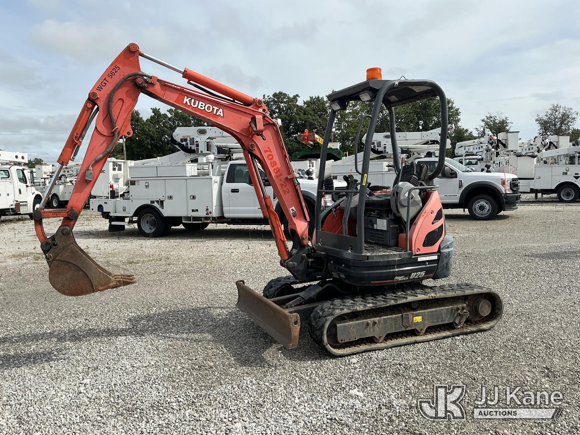 2015 Kubota U25 in Fort Wayne, IN
