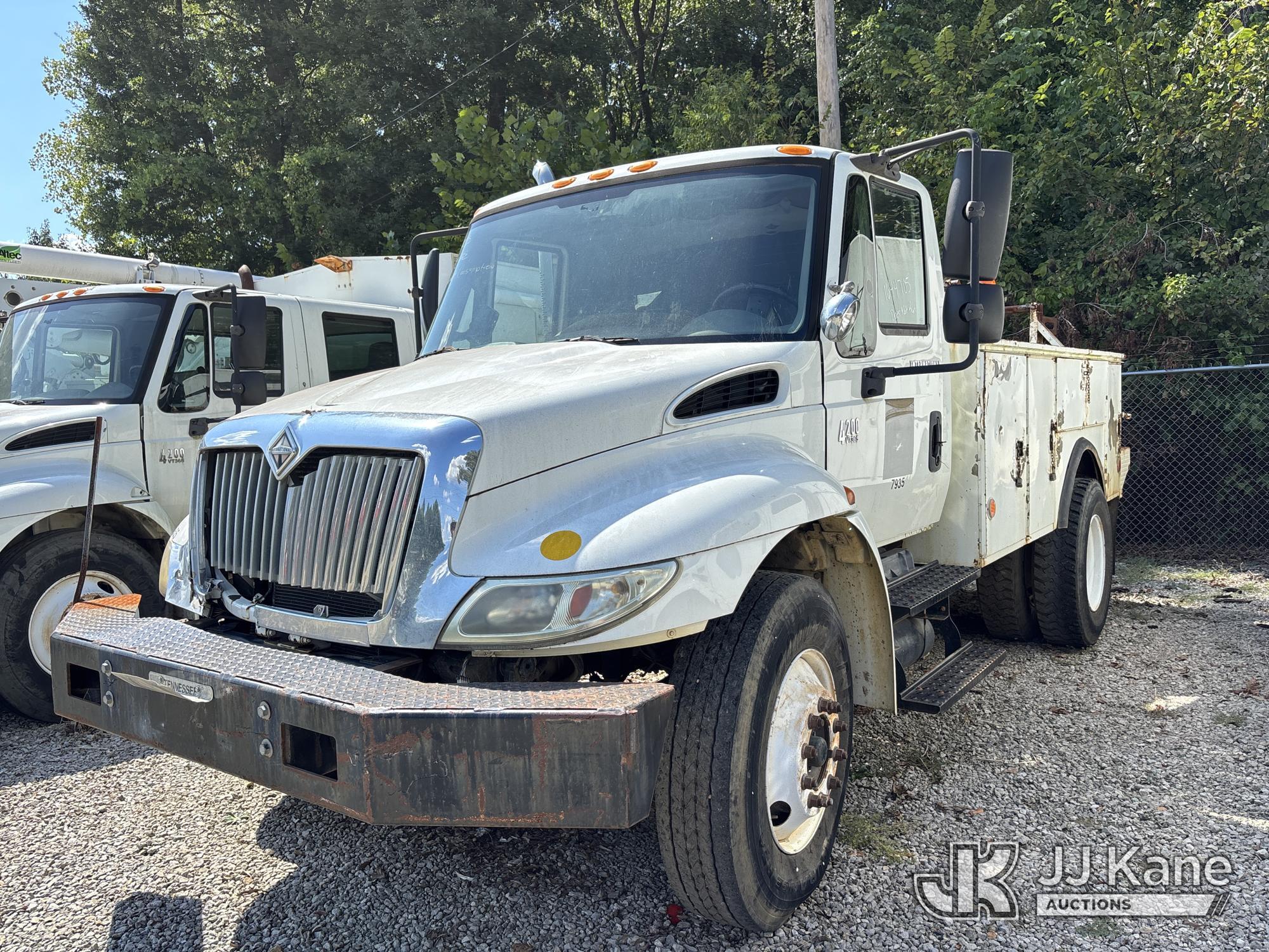 2006 INTERNATIONAL 4200 in Memphis, TN