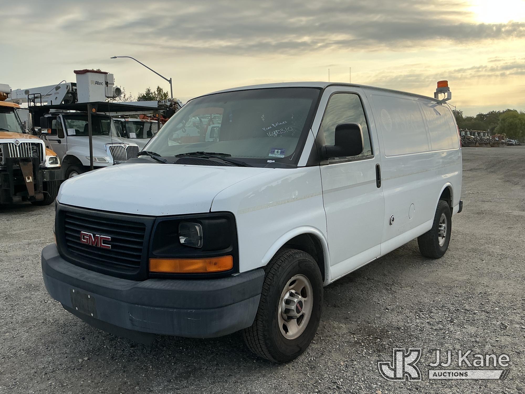 2014 GMC SAVANA in Plymouth Meeting, PA