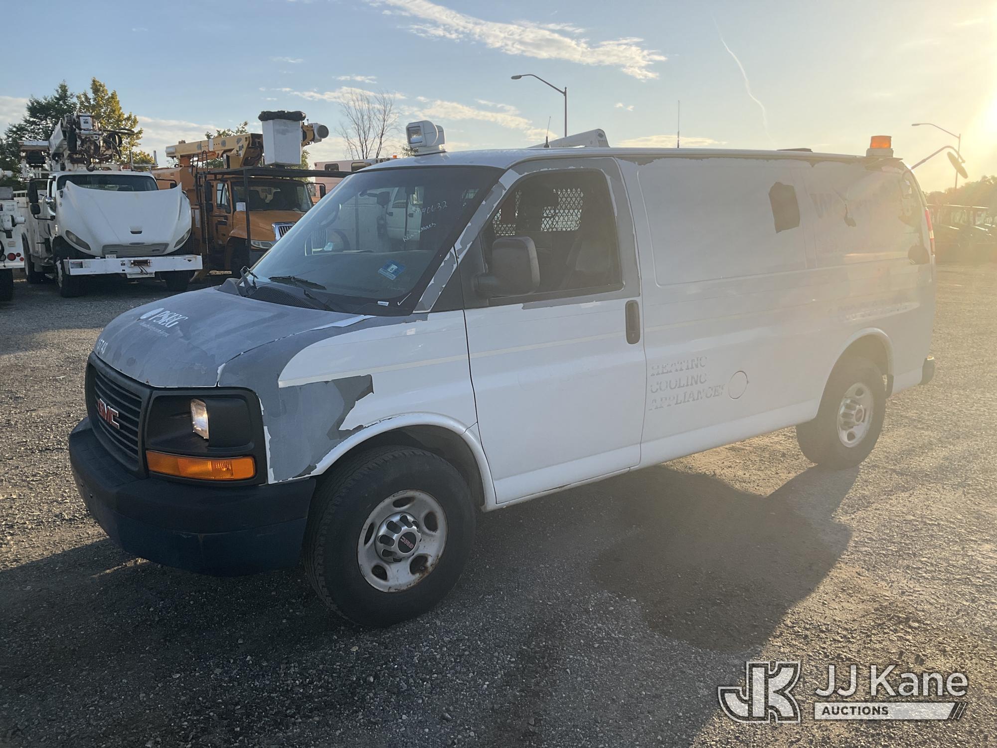 2010 GMC SAVANA in Plymouth Meeting, PA