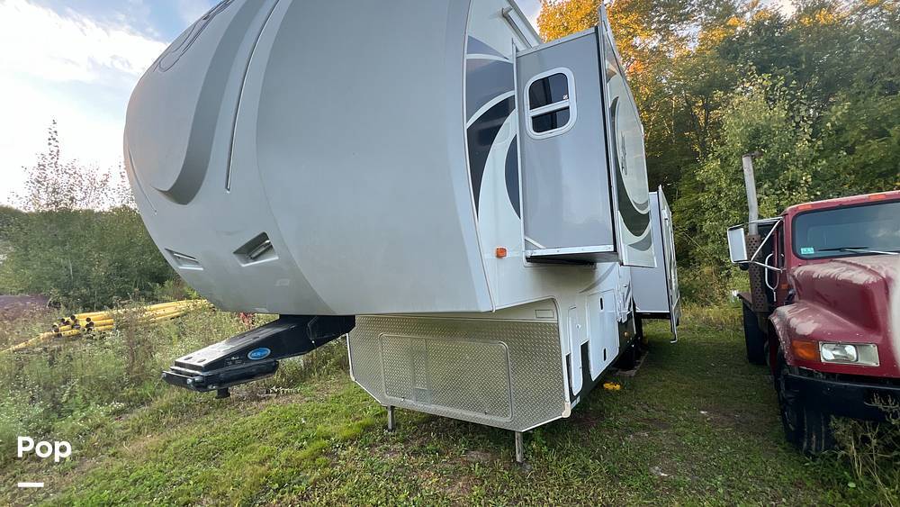 2017 Northwood Arctic Fox 32-5M in blackstone MA