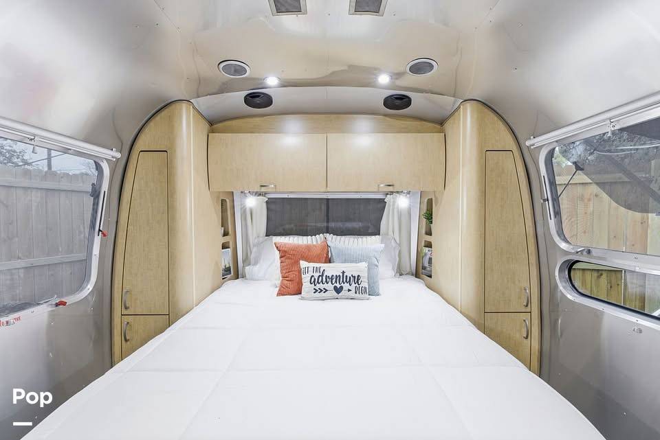 2015 Airstream Flying Cloud 30FB Bunk in san antonio TX