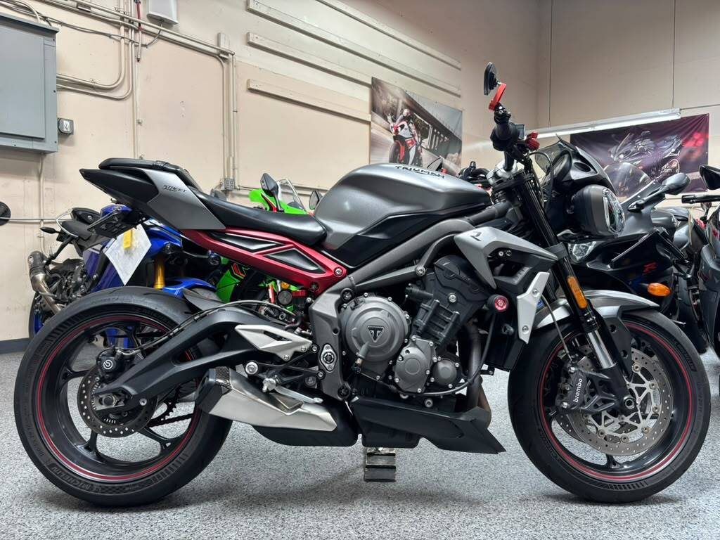 2021 Triumph Street Triple R R in El Cajon, CA
