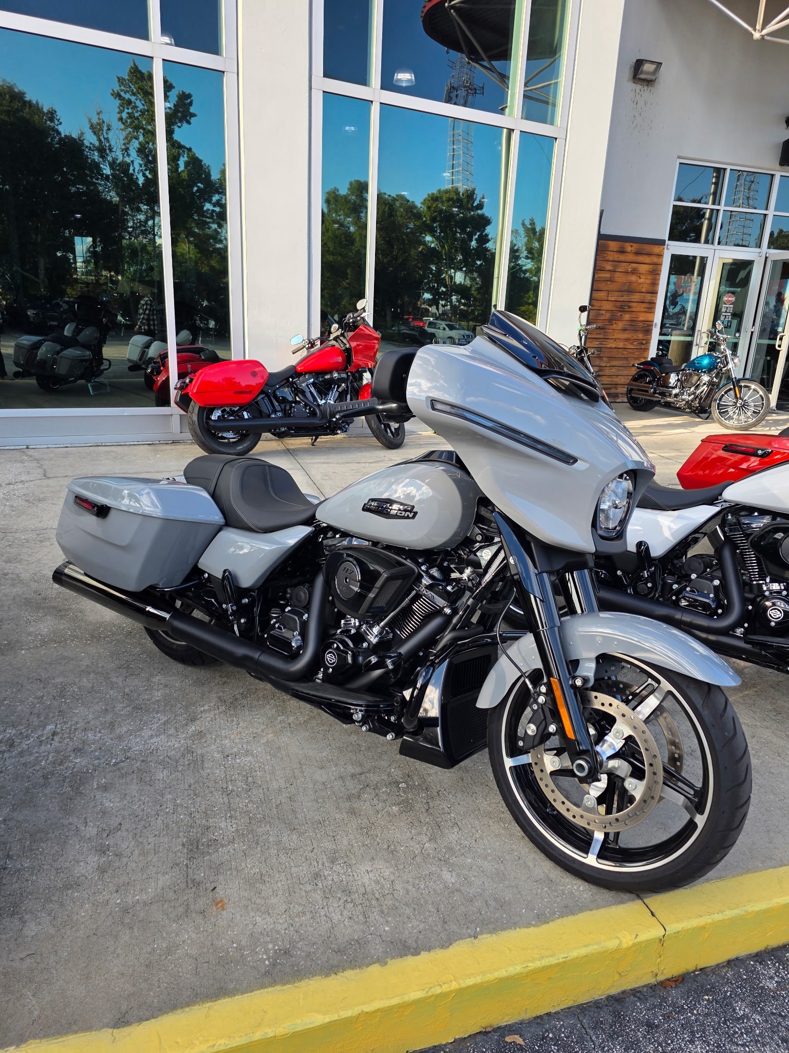 2025 Harley-Davidson Street Glide® in Sanford, FL