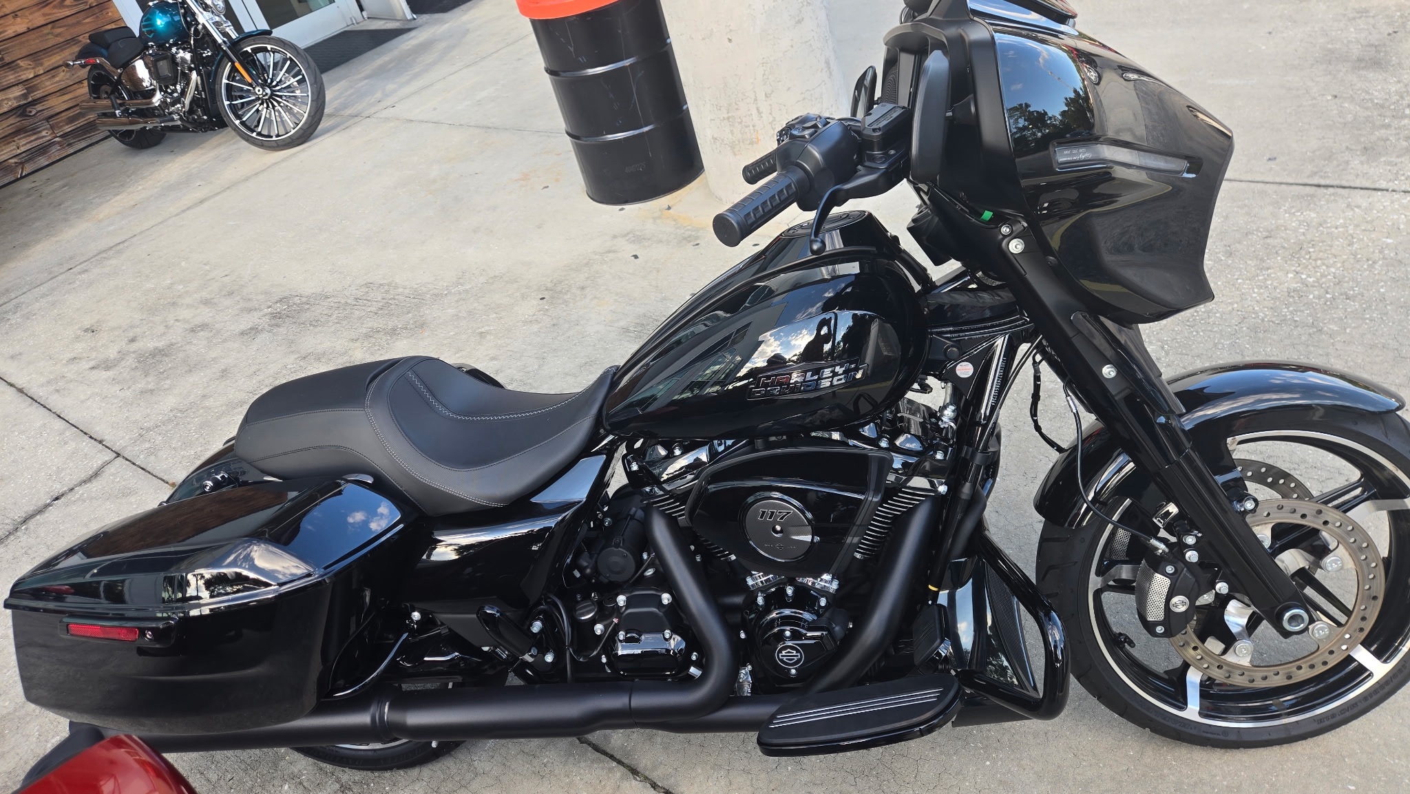2025 Harley-Davidson Street Glide® in Sanford, FL