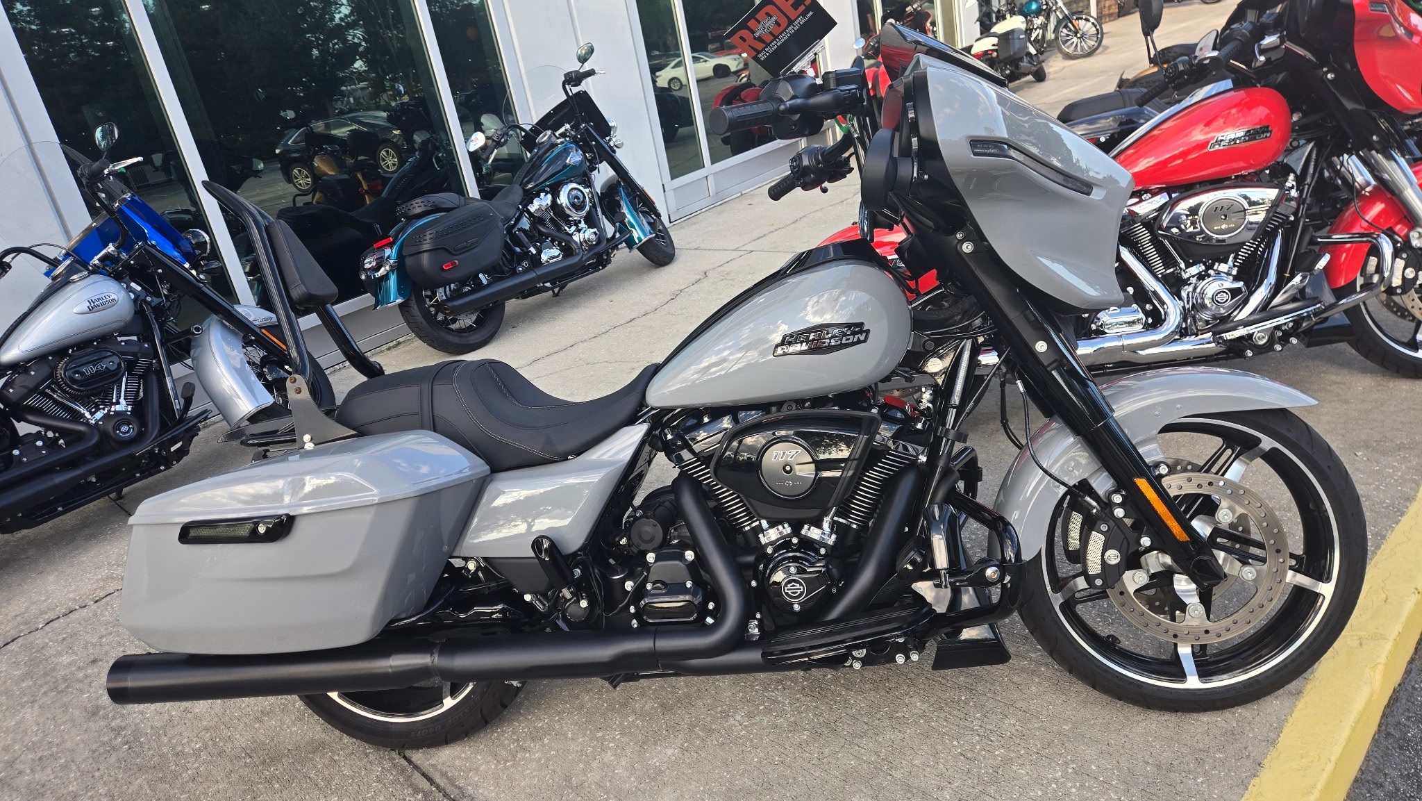2025 Harley-Davidson Street Glide® in Sanford, FL