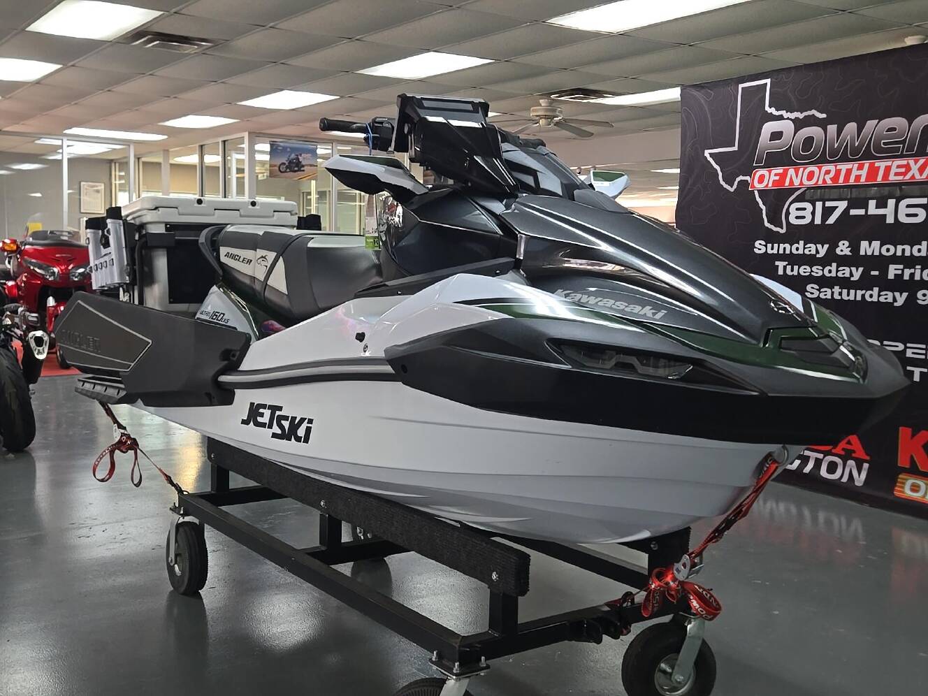 A photo of this 2025 Kawasaki ULTRA 160LX-S Ang