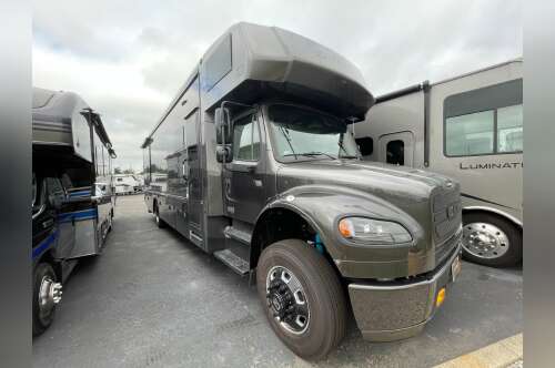 2027 Dynamax DX3 34KD in greenwood IN