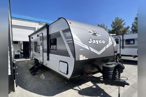 2027 Jayco JAY FLIGHT 260BHW in menifee CA