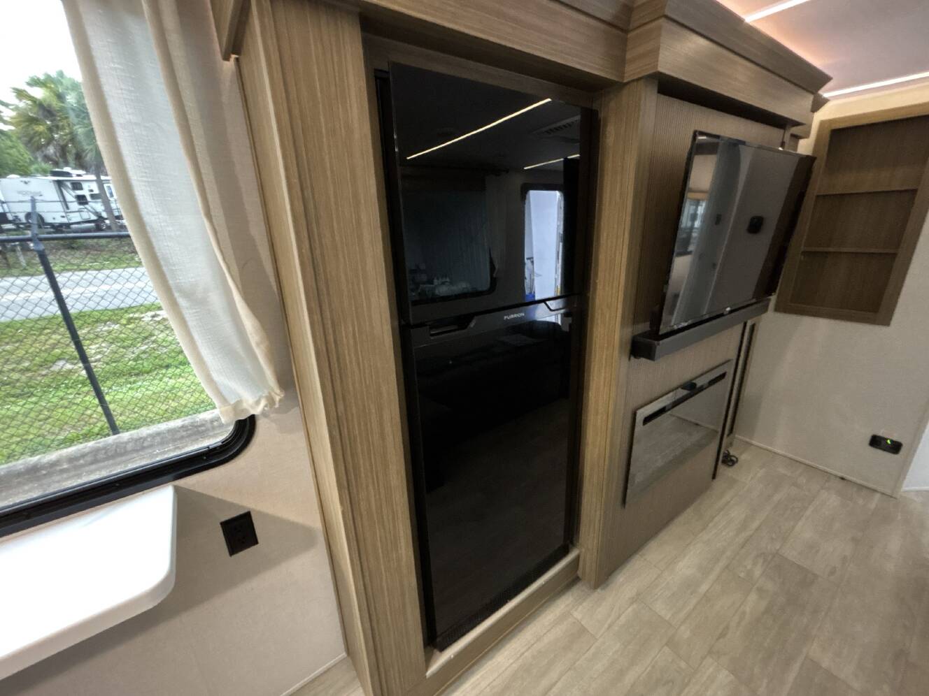 A photo of this 2025 Forest River SALEM CRUISE LITE 24VIEW