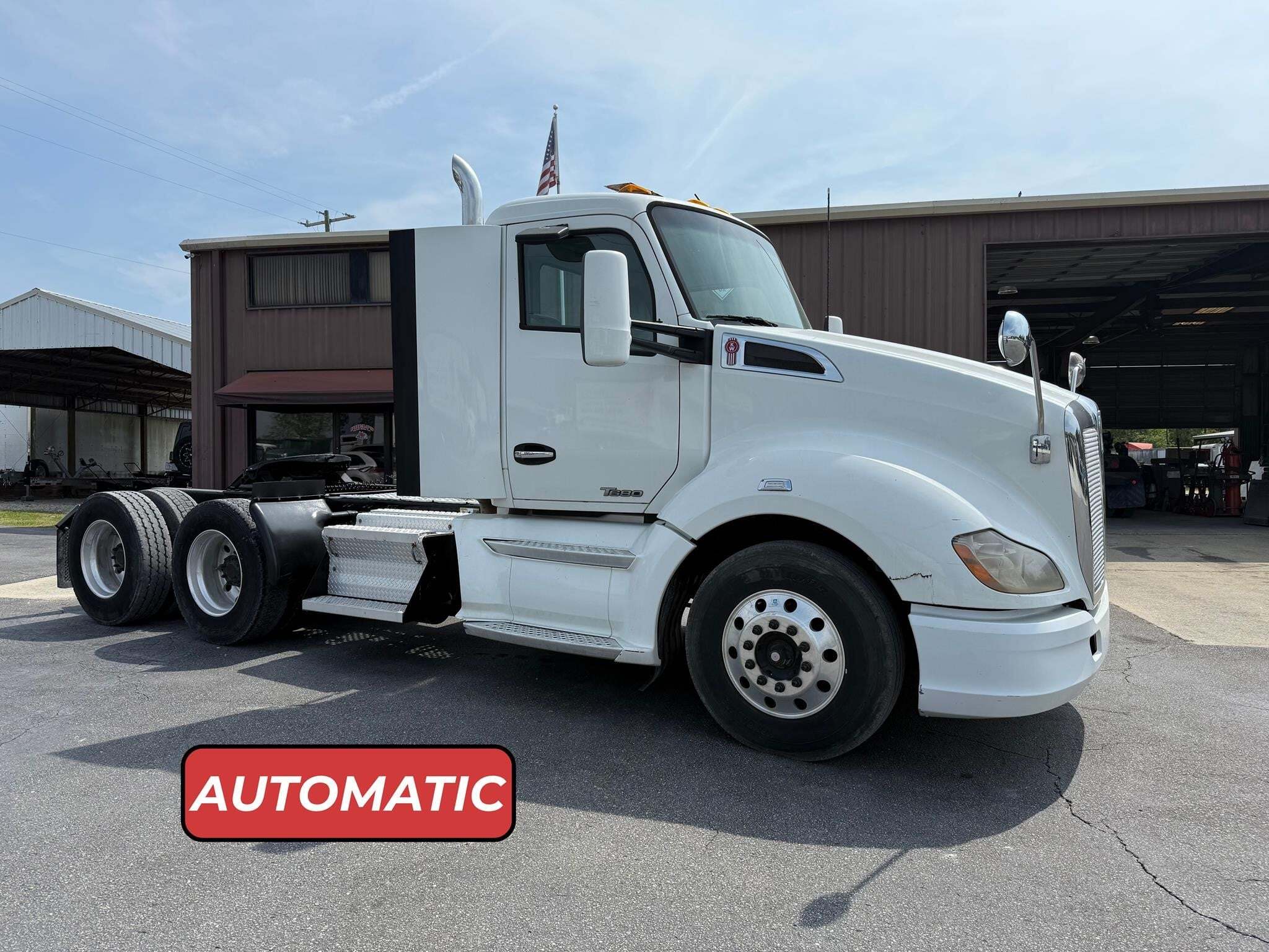 2015 KENWORTH T680 in Wilmington, NC