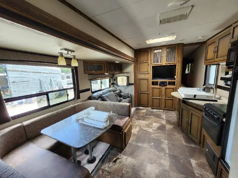 2017 CROSSROADS SUNSET TRAIL RESERVE 31BH