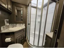 2017 WINNEBAGO ITASCA SUNSTAR 27N