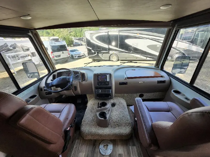 2018 WINNEBAGO VISTA 29VE
