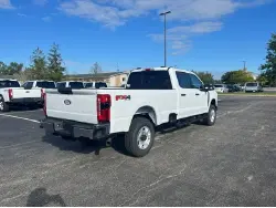 2027 FORD F350