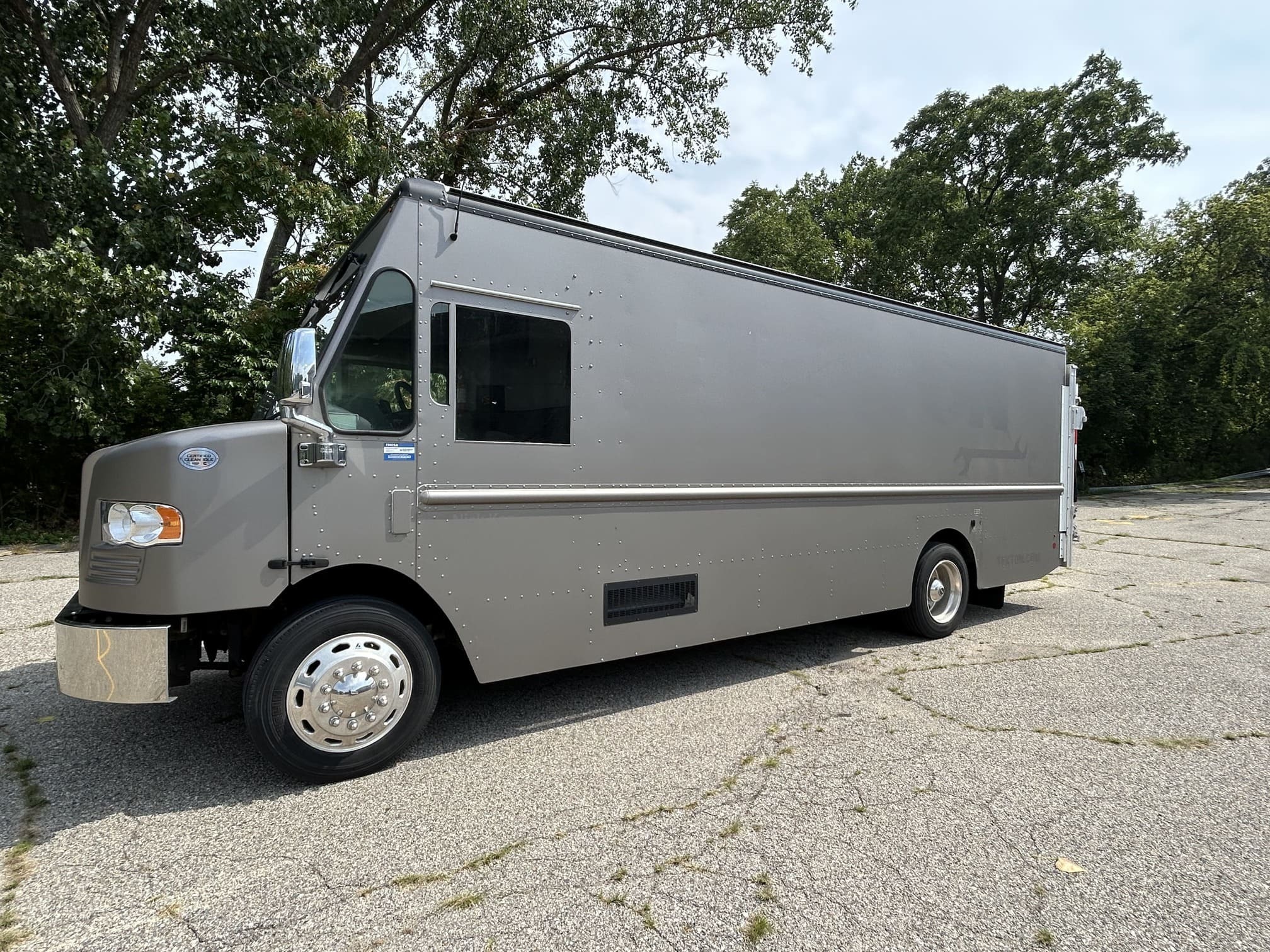 2024 FREIGHTLINER MT55 in Grand Rapids, MI