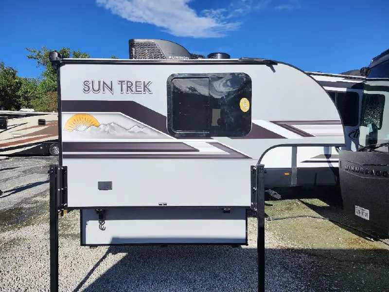 2027 SUNSET PARK RV