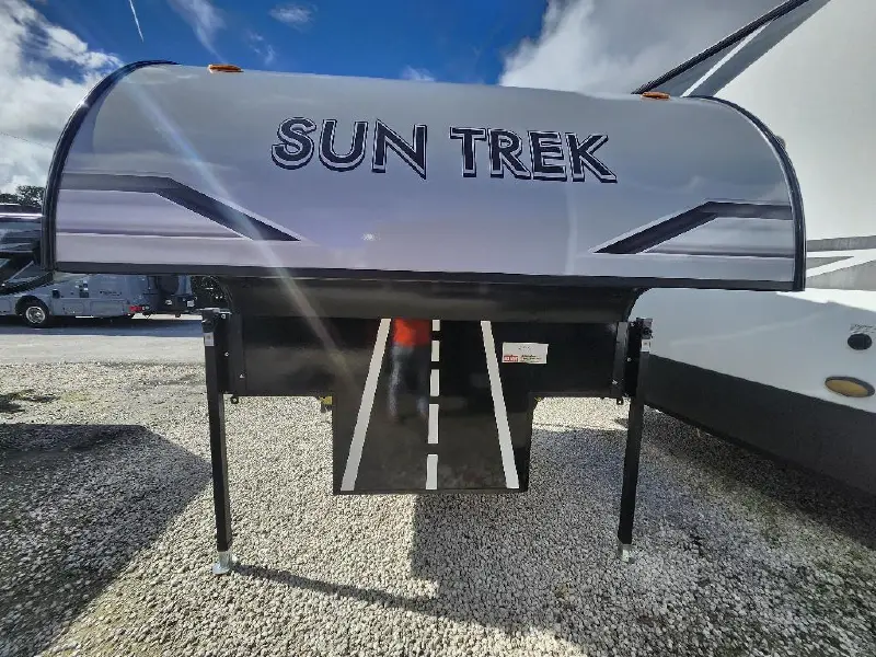 2027 SUNSET PARK RV