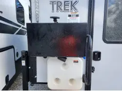 2027 SUNSET PARK RV SUN TREK 550