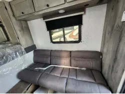 2027 SUNSET PARK RV SUN TREK 800