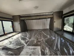 2027 SUNSET PARK RV SUN TREK 800