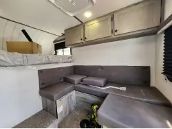 2027 SUNSET PARK RV SUN TREK 600