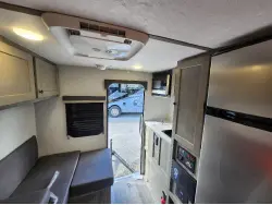 2027 SUNSET PARK RV SUN TREK 600