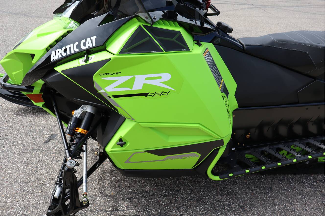 A photo of this 2027 Arctic Cat ZR 858 Sno Pro EPS ES