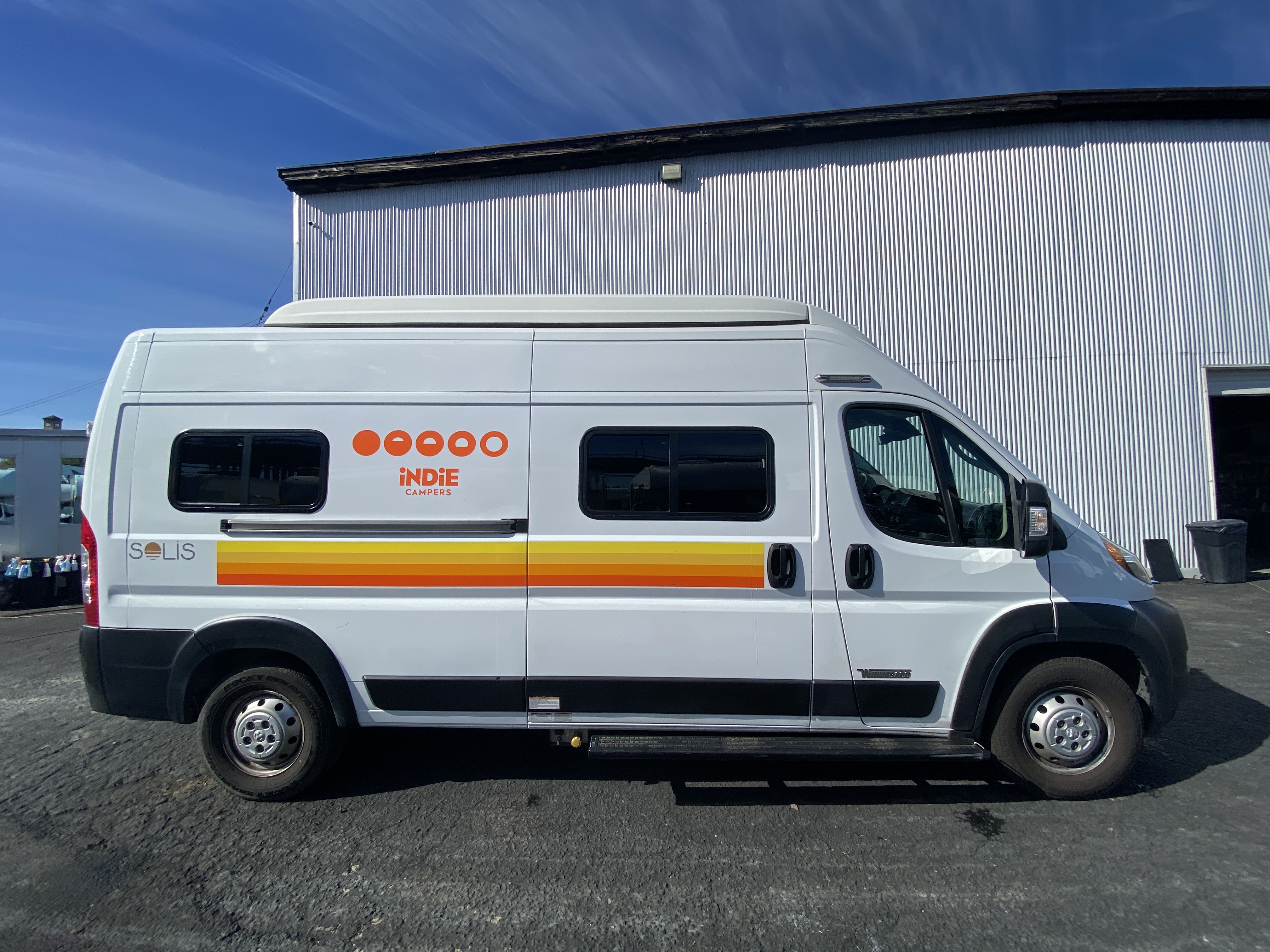 2022 Winnebago SOLIS 59P RV
