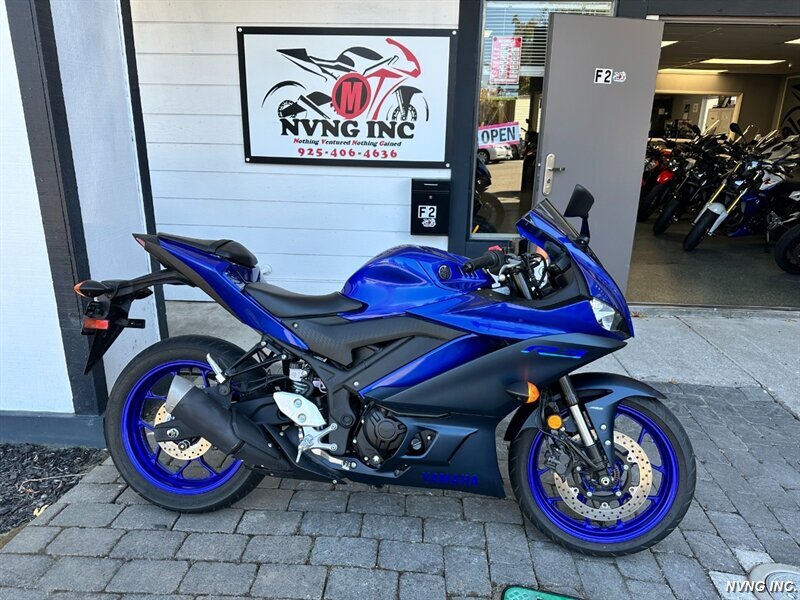 2022 Yamaha YZF R3 R3 in San Ramon, CA