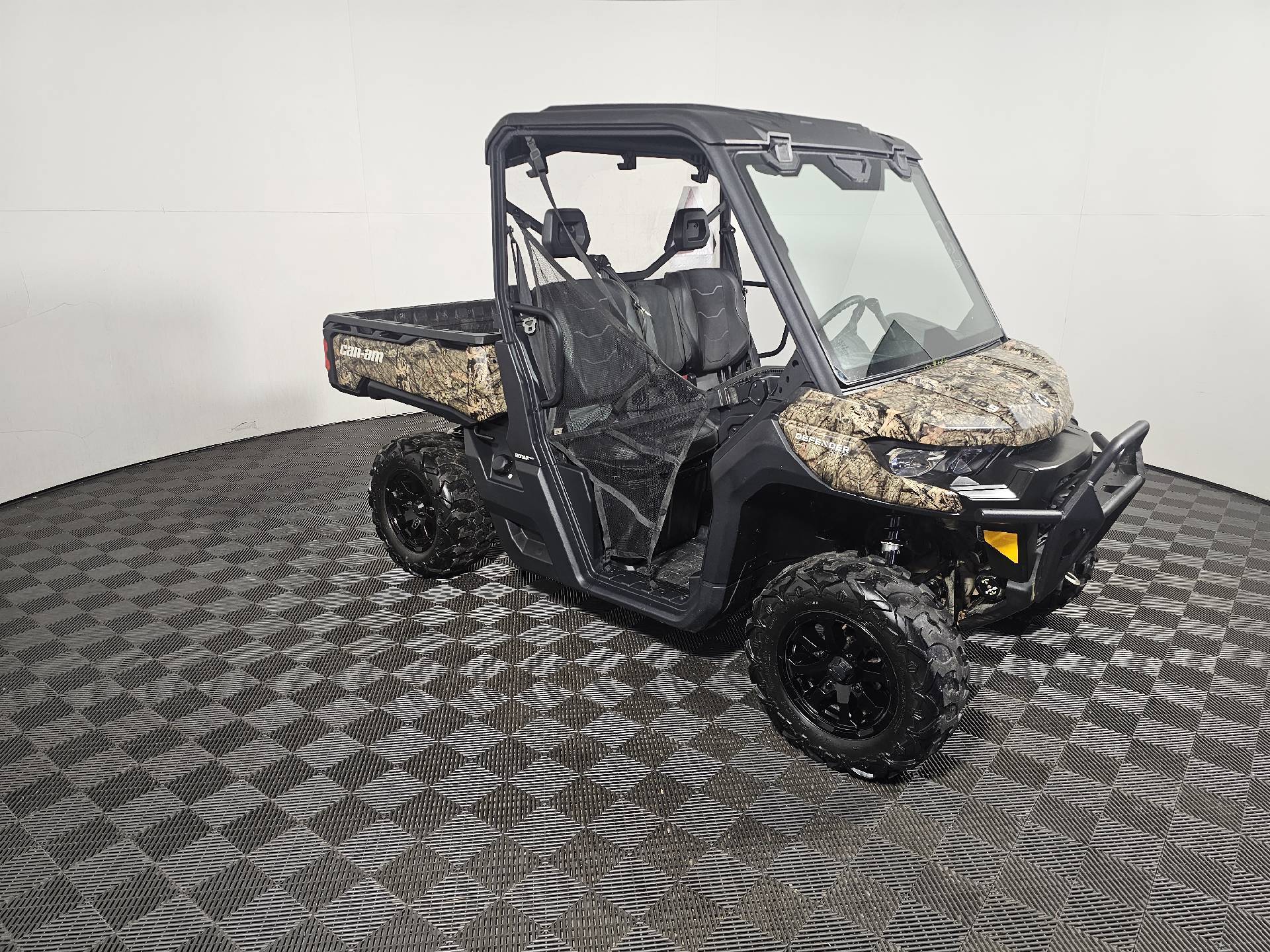 2022 Can-Am CAN-AM DEFENDER HD9 Recreation / Sport ATV