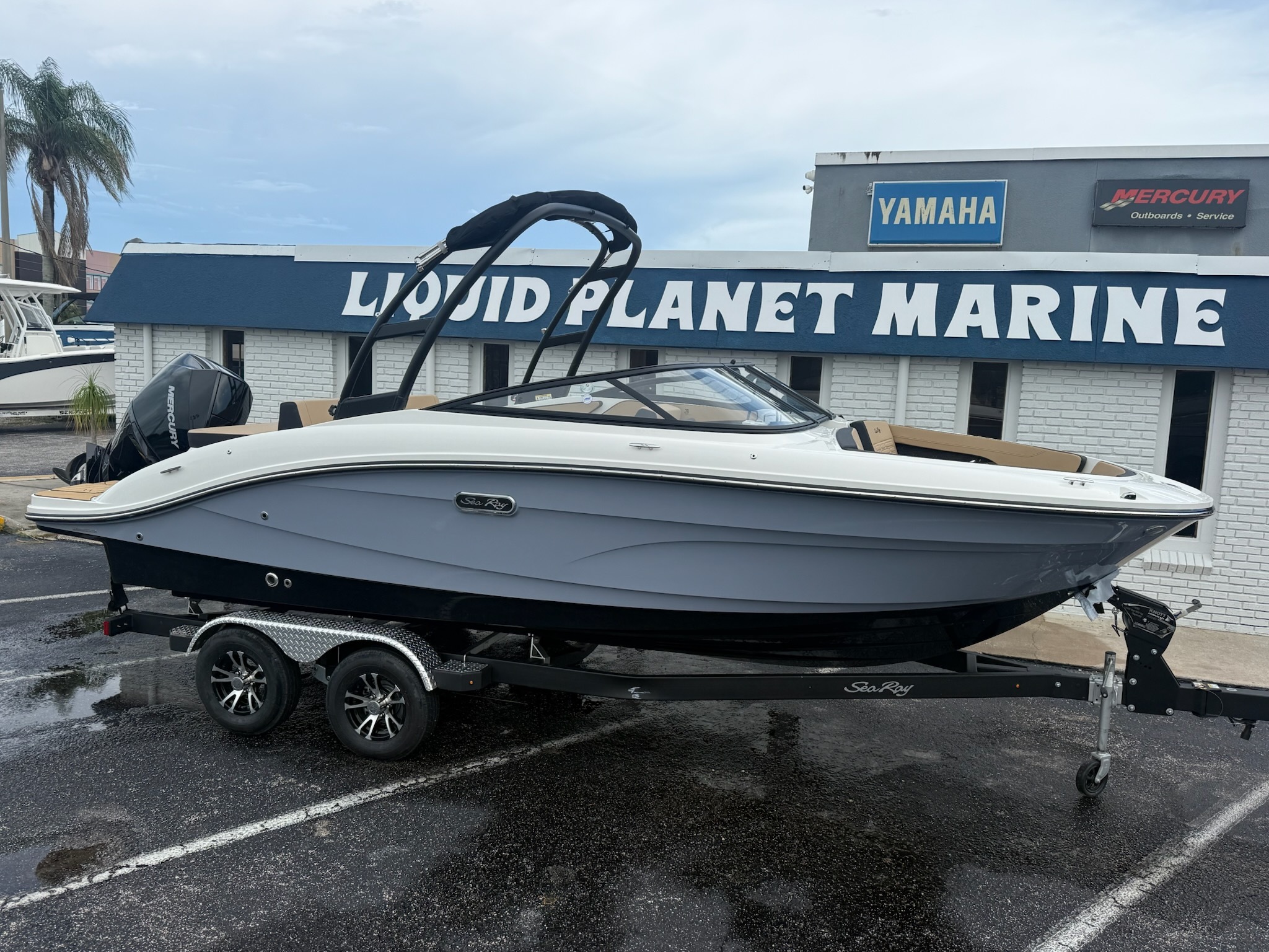 2027 Sea Ray SPX 210 Outboard in clermont FL