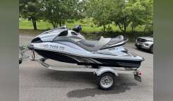 2012 Kawasaki JET SKI ULTRA LX LX Three Seater jet ski