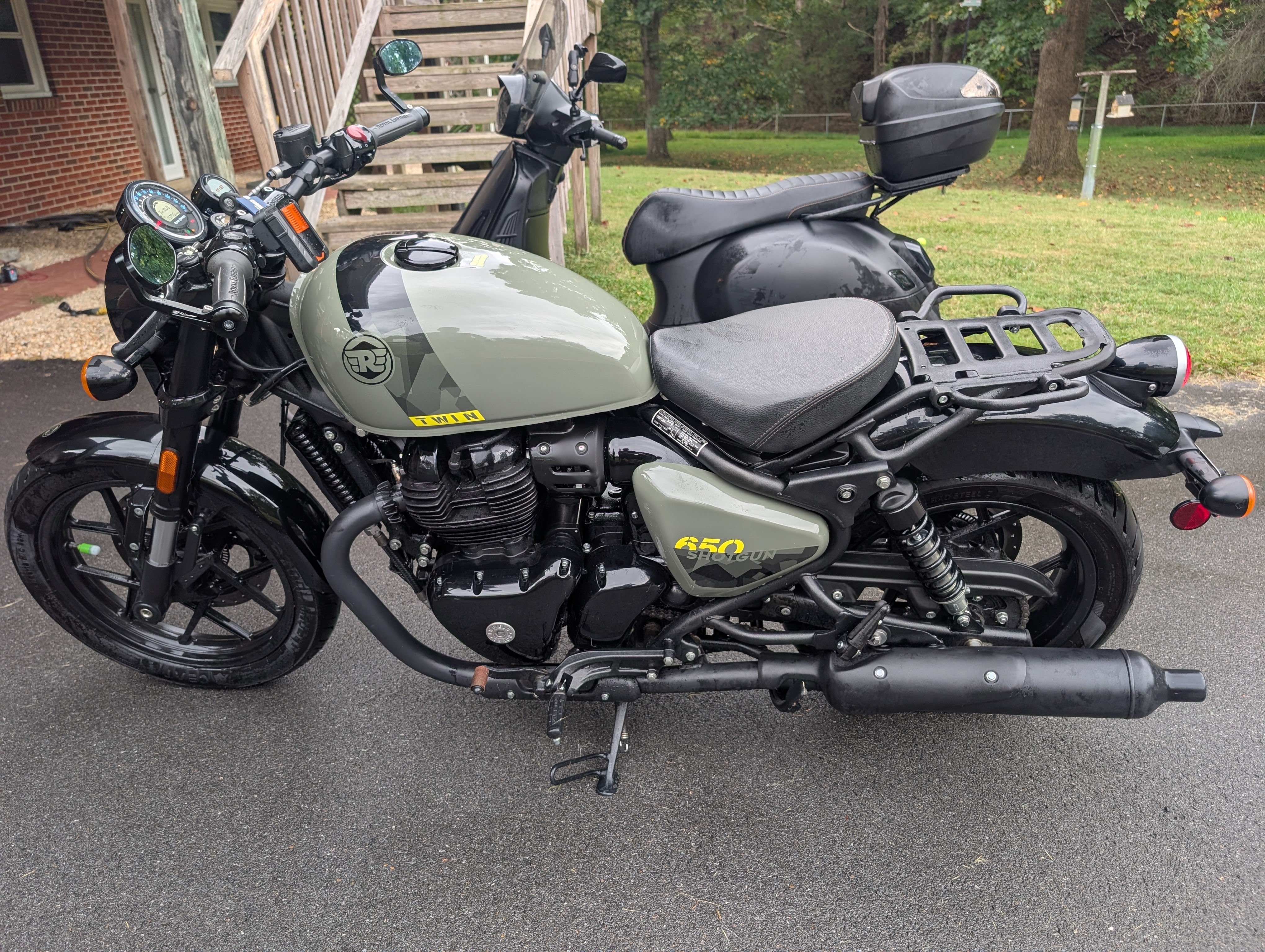 2024 Royal Enfield SHOTGUN 650 Cruiser motorcycle