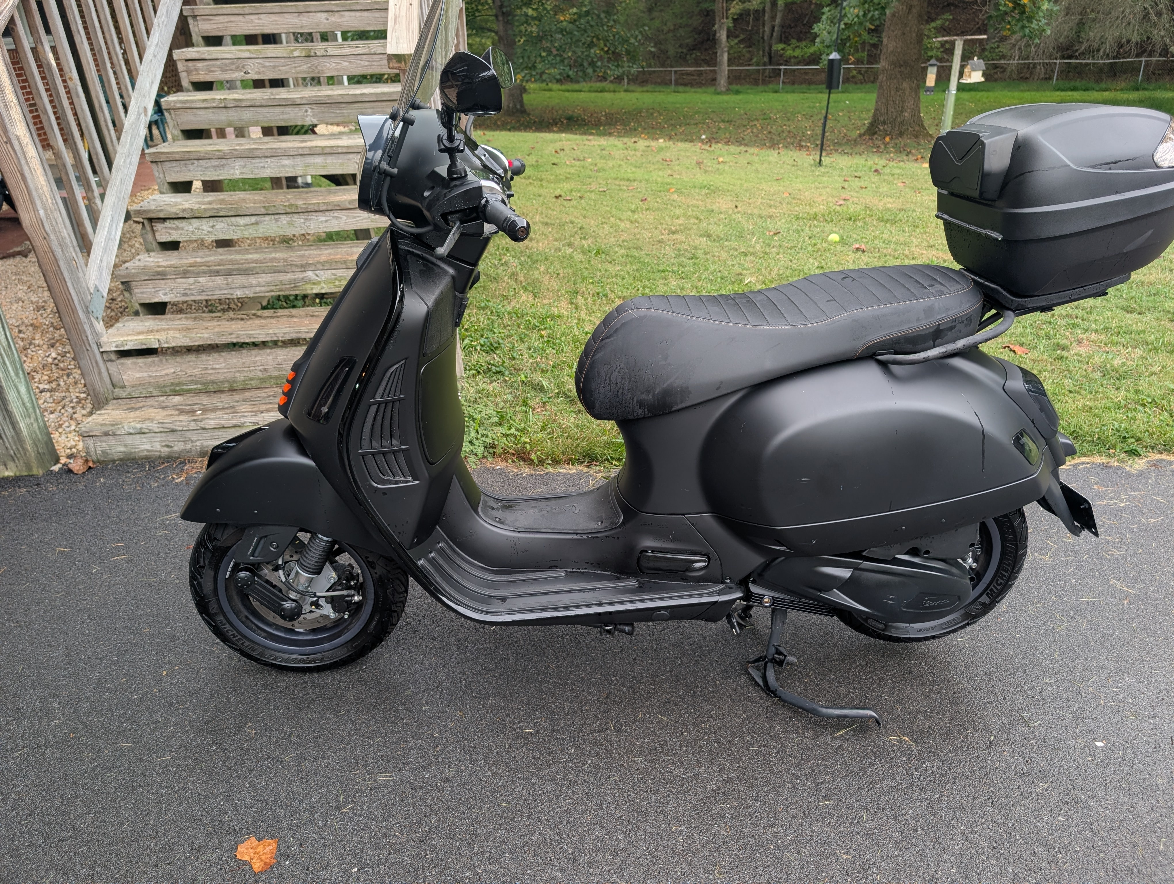 2024 Vespa GTS 300 SUPER ABS Scooter motorcycle