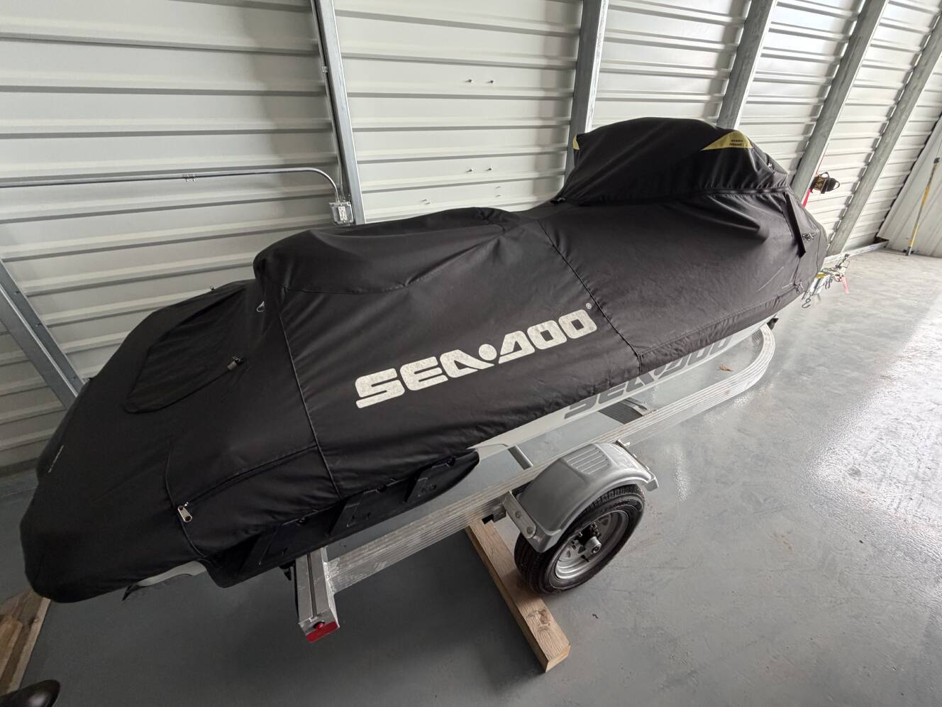 A photo of this 2025 Sea-Doo GTX LIMITED 325