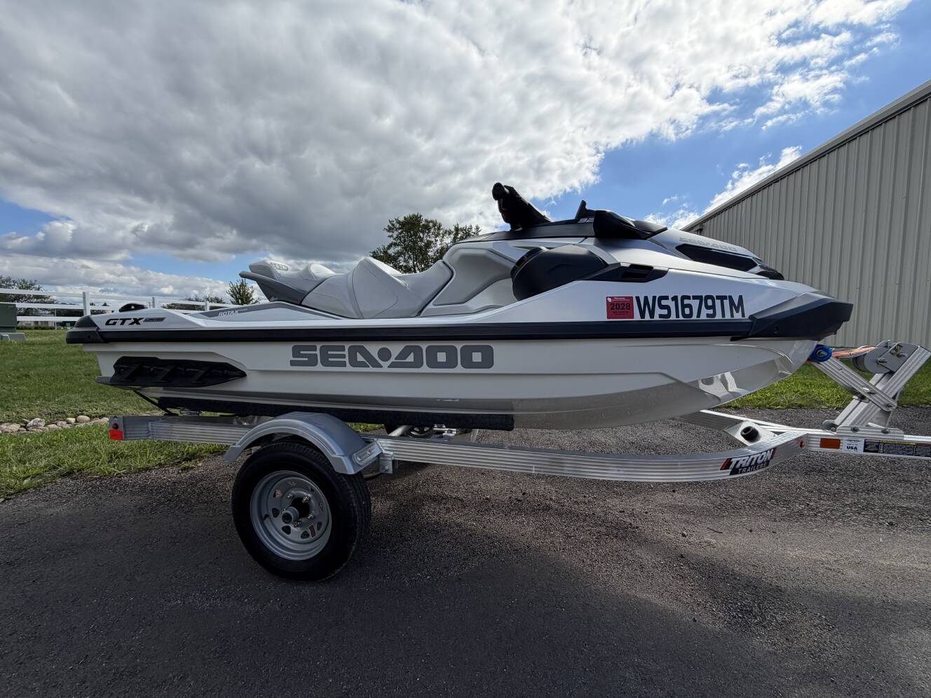 A photo of this 2025 Sea-Doo GTX LIMITED 325