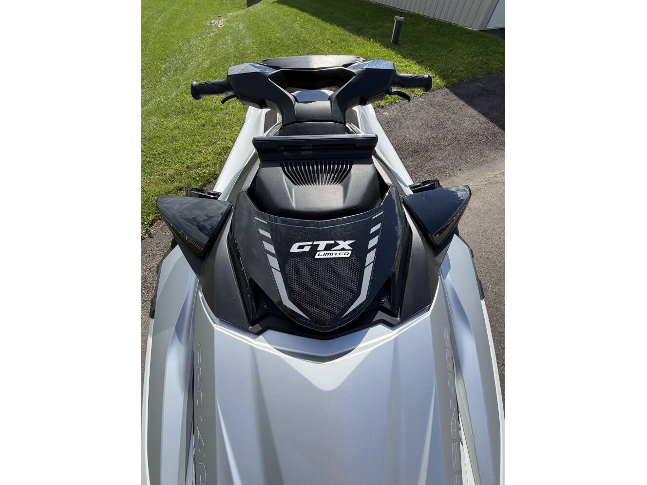A photo of this 2025 Sea-Doo GTX LIMITED 325