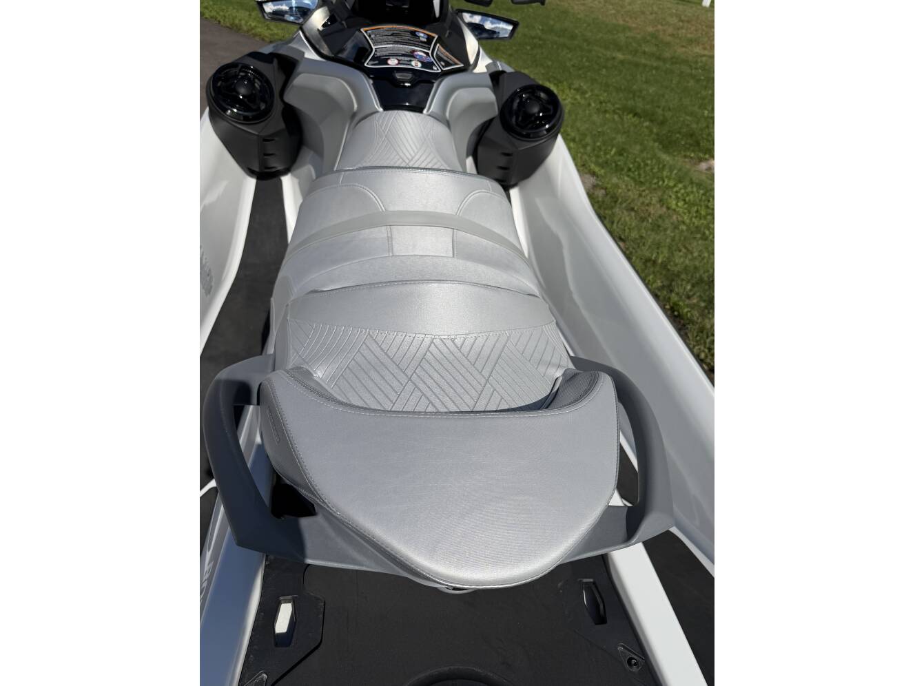 A photo of this 2025 Sea-Doo GTX LIMITED 325
